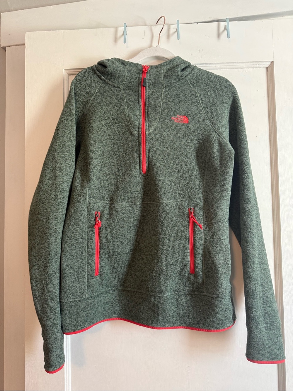 North Face Quarter Zip